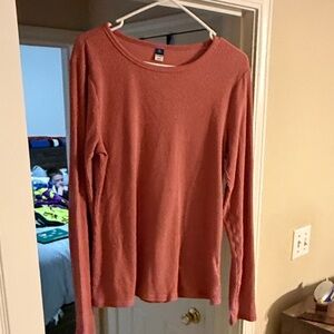 Old Navy Ribbed Long-Sleeve Top in Rosewood